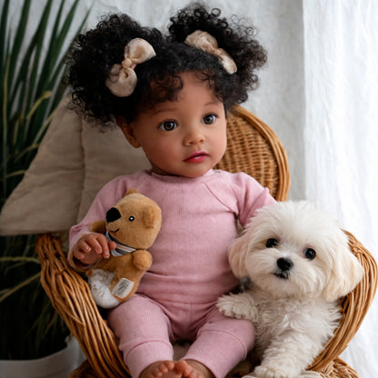 Bébé reborn fille Leila – Cheveux noirs ondulés