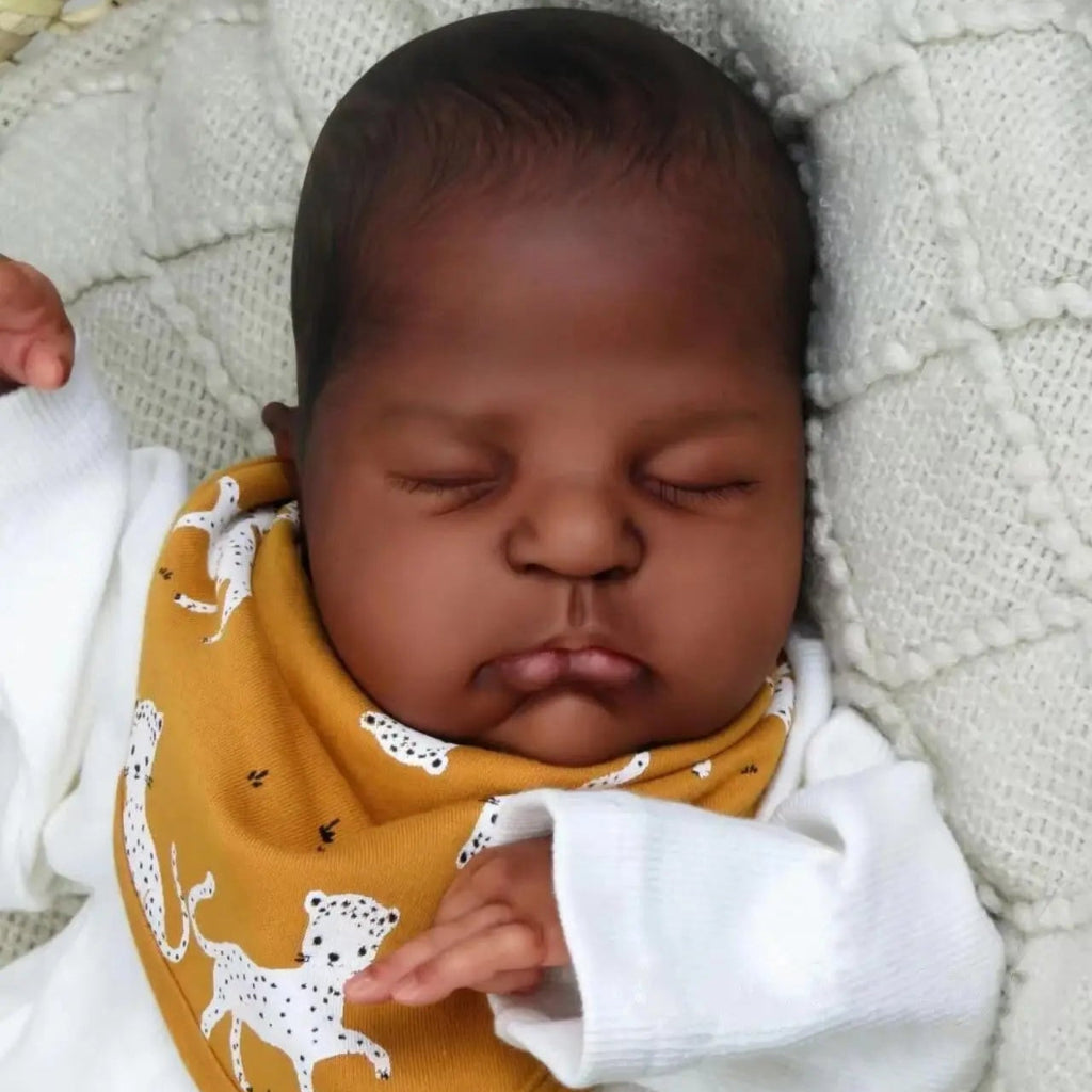 Rémi bébé reborn - Votre petit trésor à câliner